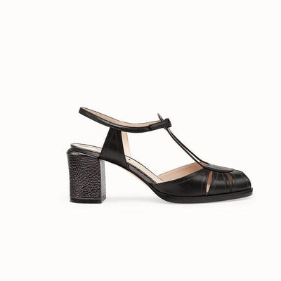 Leather sandals